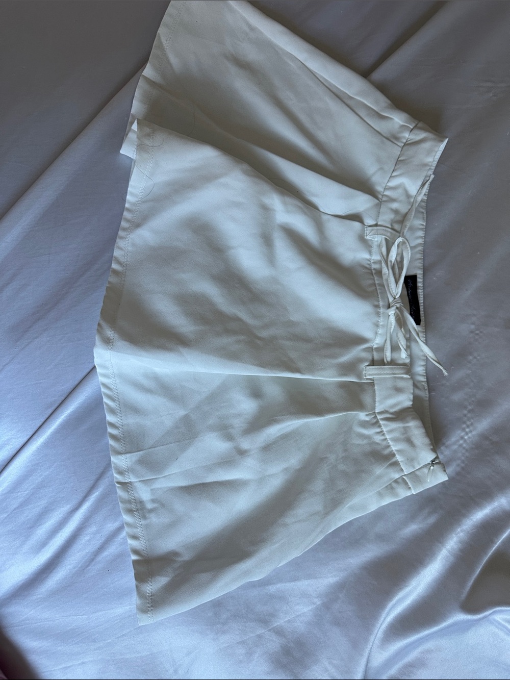 Women's White Pull-On Shorts with Tie Waist
